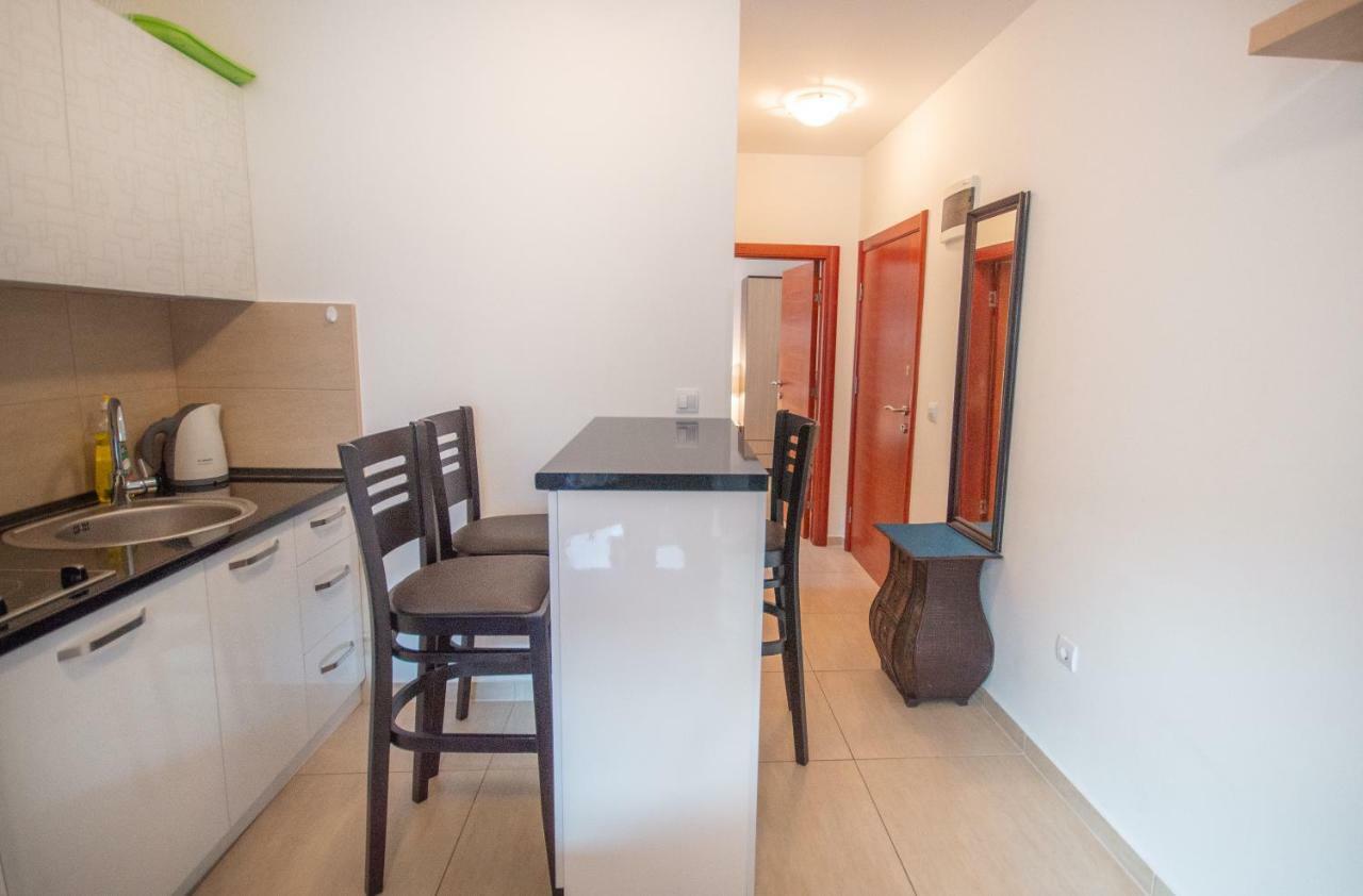 Apartment San Marco Risan Buitenkant foto