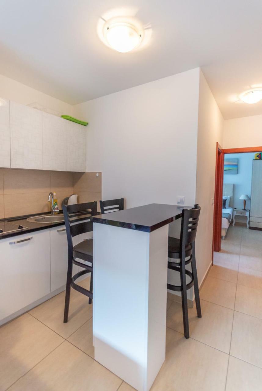Apartment San Marco Risan Buitenkant foto